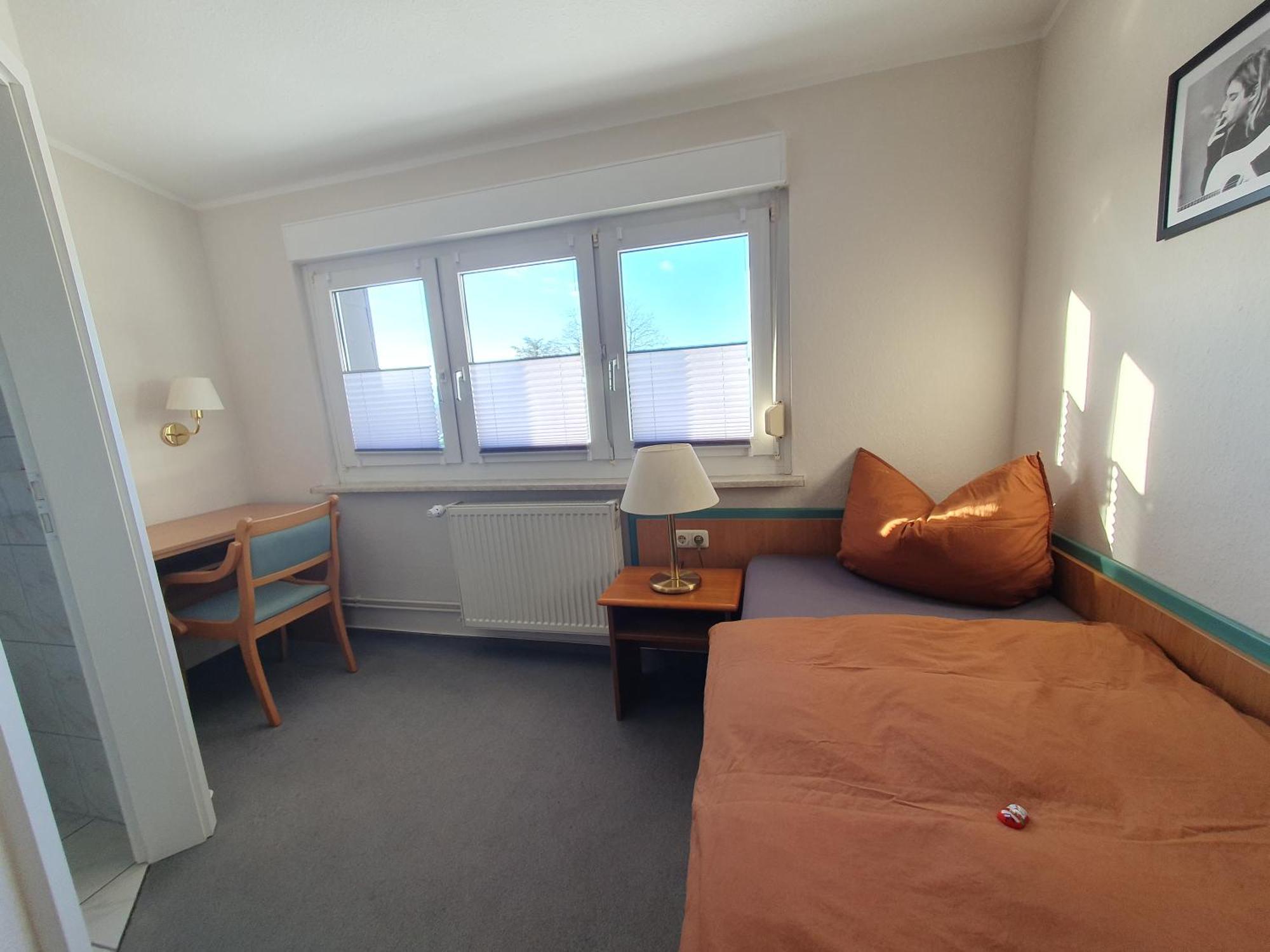 Neumuehler Hof- Ferienwohnung "Thomas" 3 Zimmer,3 Baeder Mit Dusche, Kostenfreie Parkplaetze Vor Dem Haus Шверін Екстер'єр фото